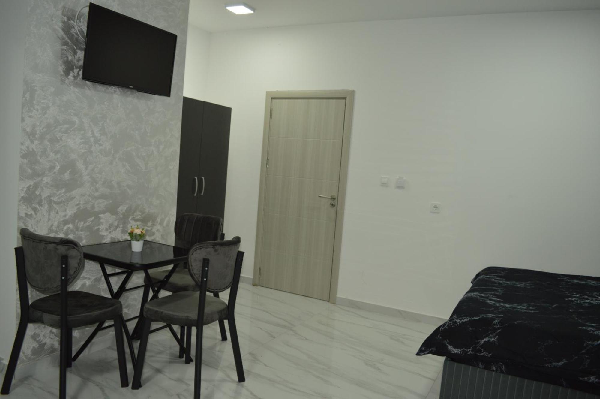 אוהריד Apartman 4 Jovanovski מראה חיצוני תמונה